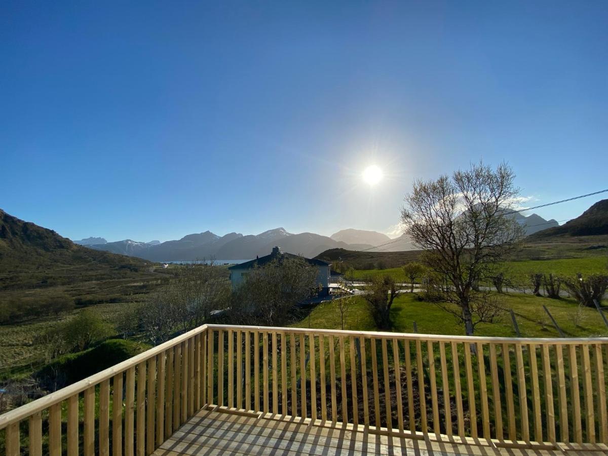 Villa Med Jacuzzi Og Nydelig Utsikt Gravdal  Exterior foto
