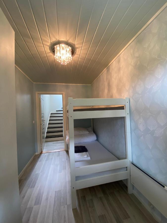 Villa Med Jacuzzi Og Nydelig Utsikt Gravdal  Exterior foto