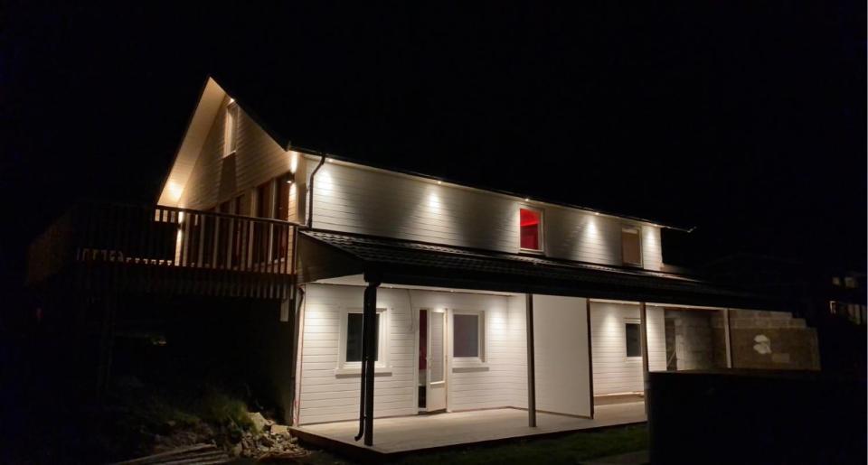 Villa Med Jacuzzi Og Nydelig Utsikt Gravdal  Exterior foto